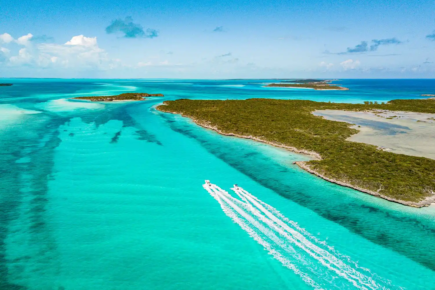 Bahamas Breeze: Islands, Beaches & Local Charm | AquaJade Travel Agency